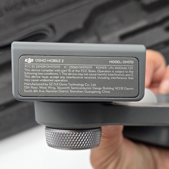 DJI Osmo Mobile 2 3-Axis Handheld Gimbal Stabilizer - Picture 16 of 17